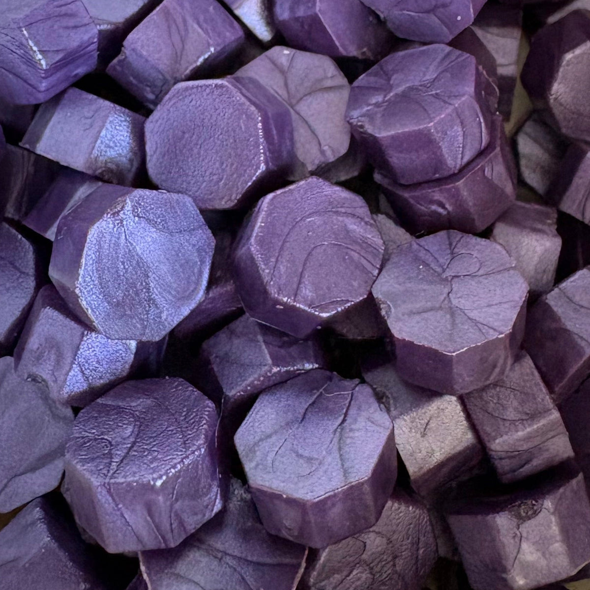 Seal The Deal - 100 wax seal beads in Heliotrope